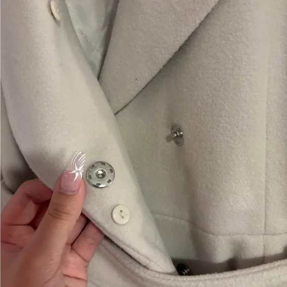 Wool Coat - Picture 4 of 5